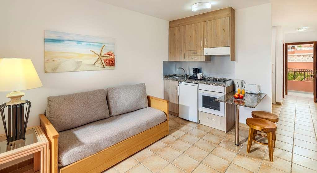 Sol Sun Beach Apartamentos Адехе Стая снимка
